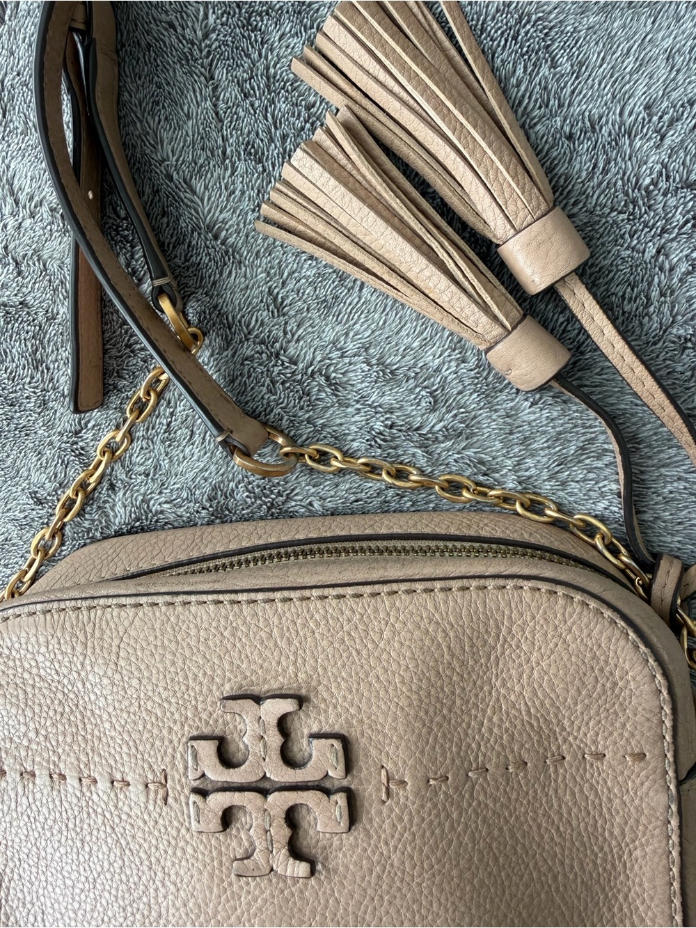 Tory Burch Pebbled Leather Crossbody in Taupe with Tassels - Picture 2 of 6